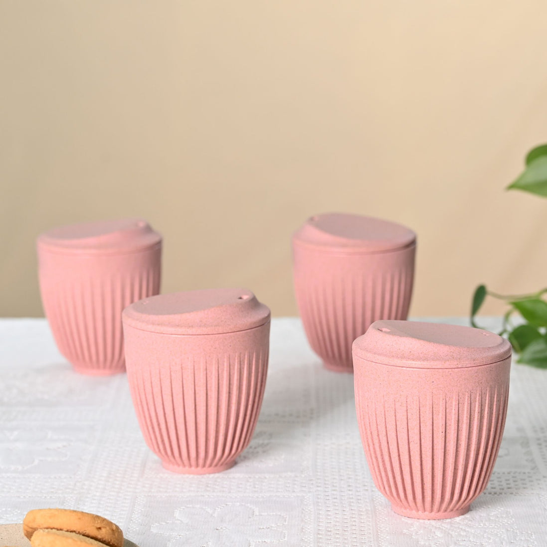 Retro Cup with lid 250ml - Set of 4